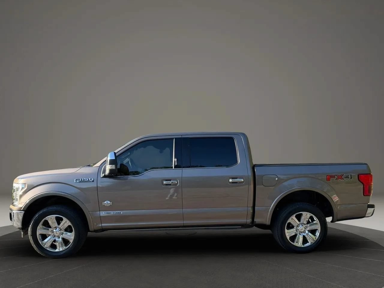 Used 2018 Ford F150 King Ranch w/ Equipment Group 601A Luxury AWD/4WD image 7