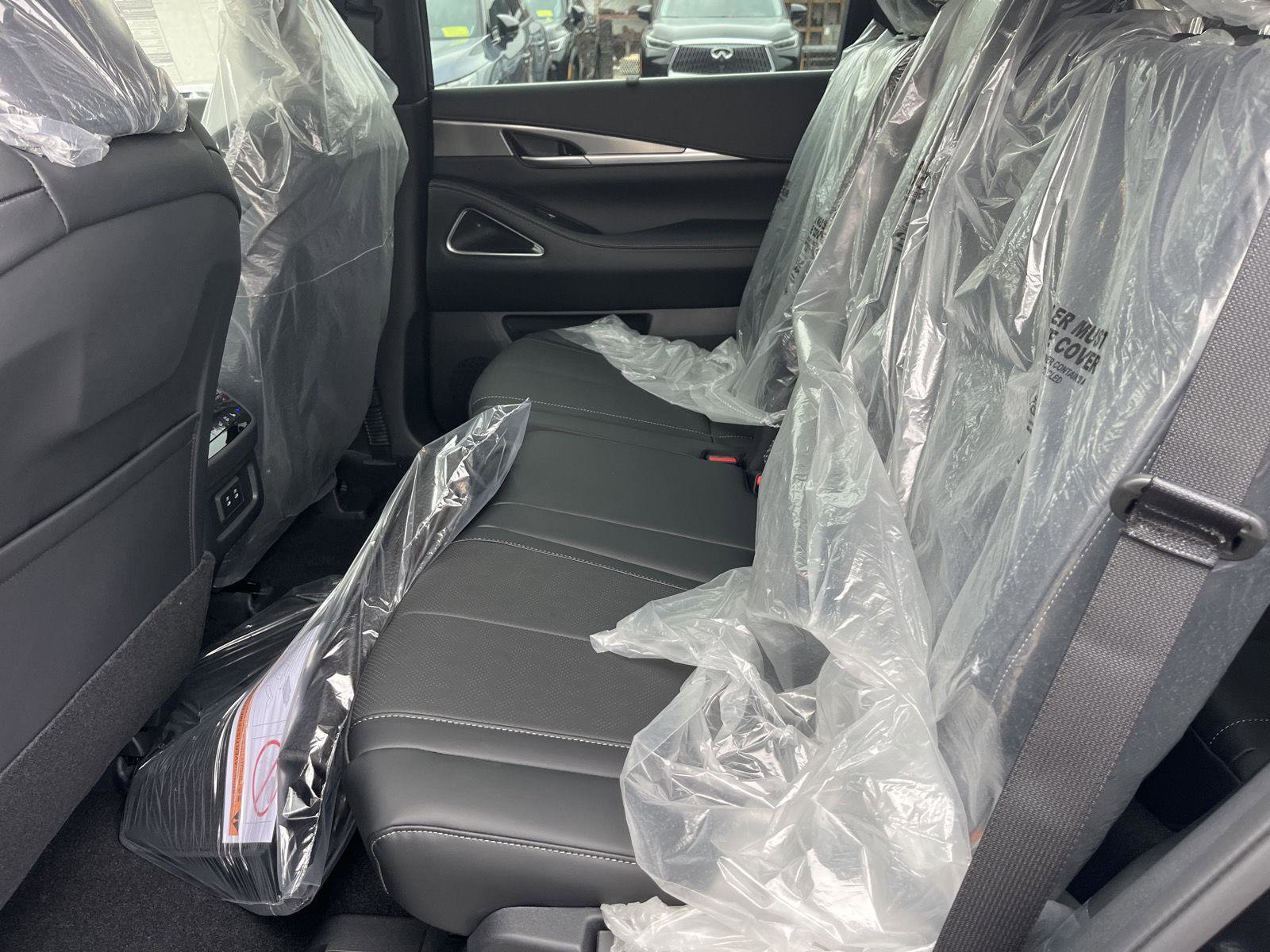 New 2026 INFINITI QX60 Luxe w/ Cargo Package image 12