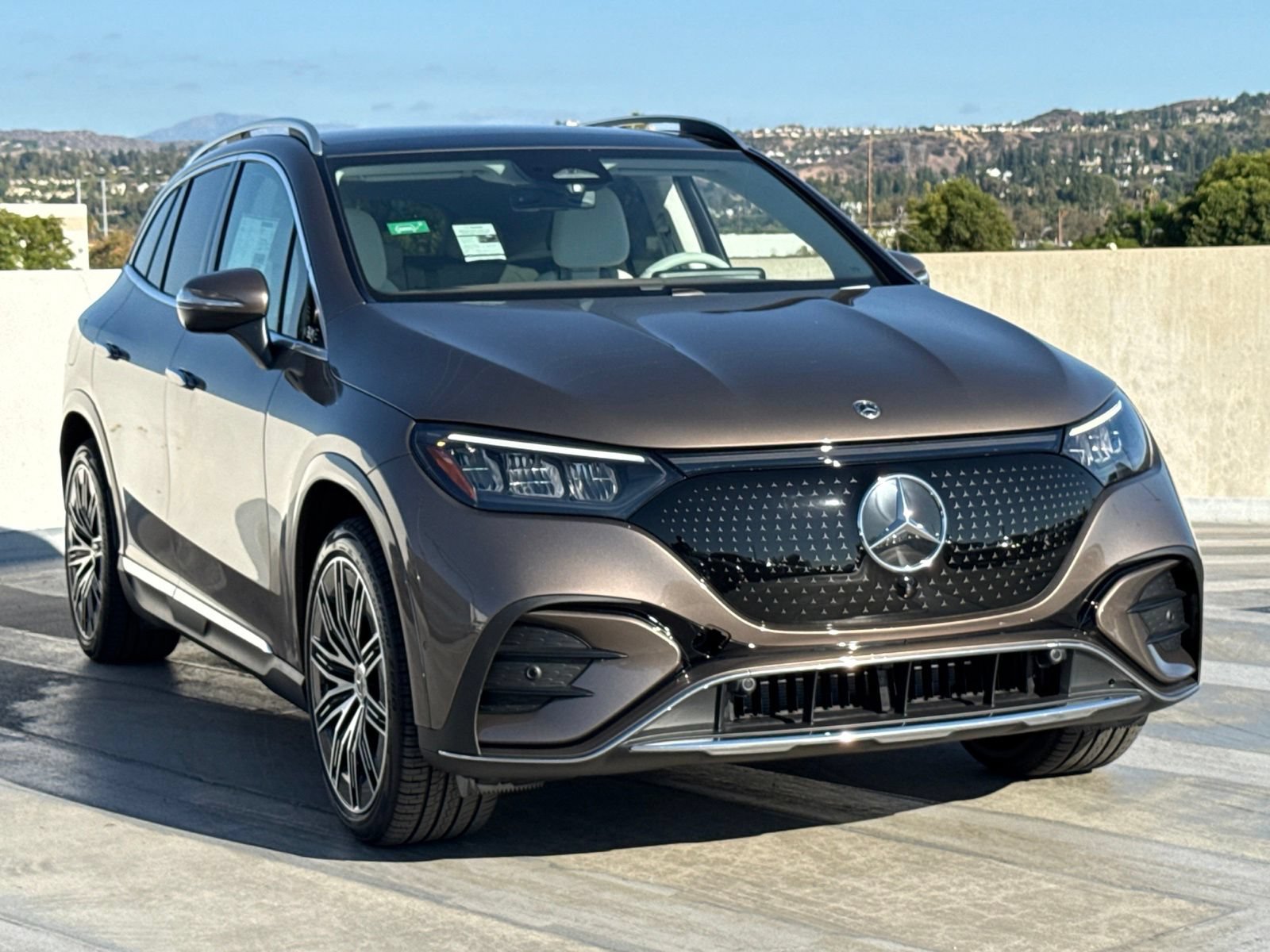 New 2027 Mercedes-Benz EQE 320 4MATIC SUV image 7
