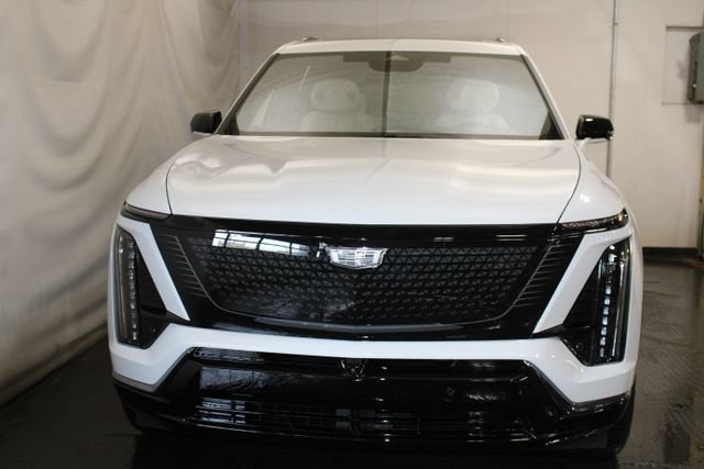 New 2027 Cadillac Vistiq Luxury AWD/4WD image 3