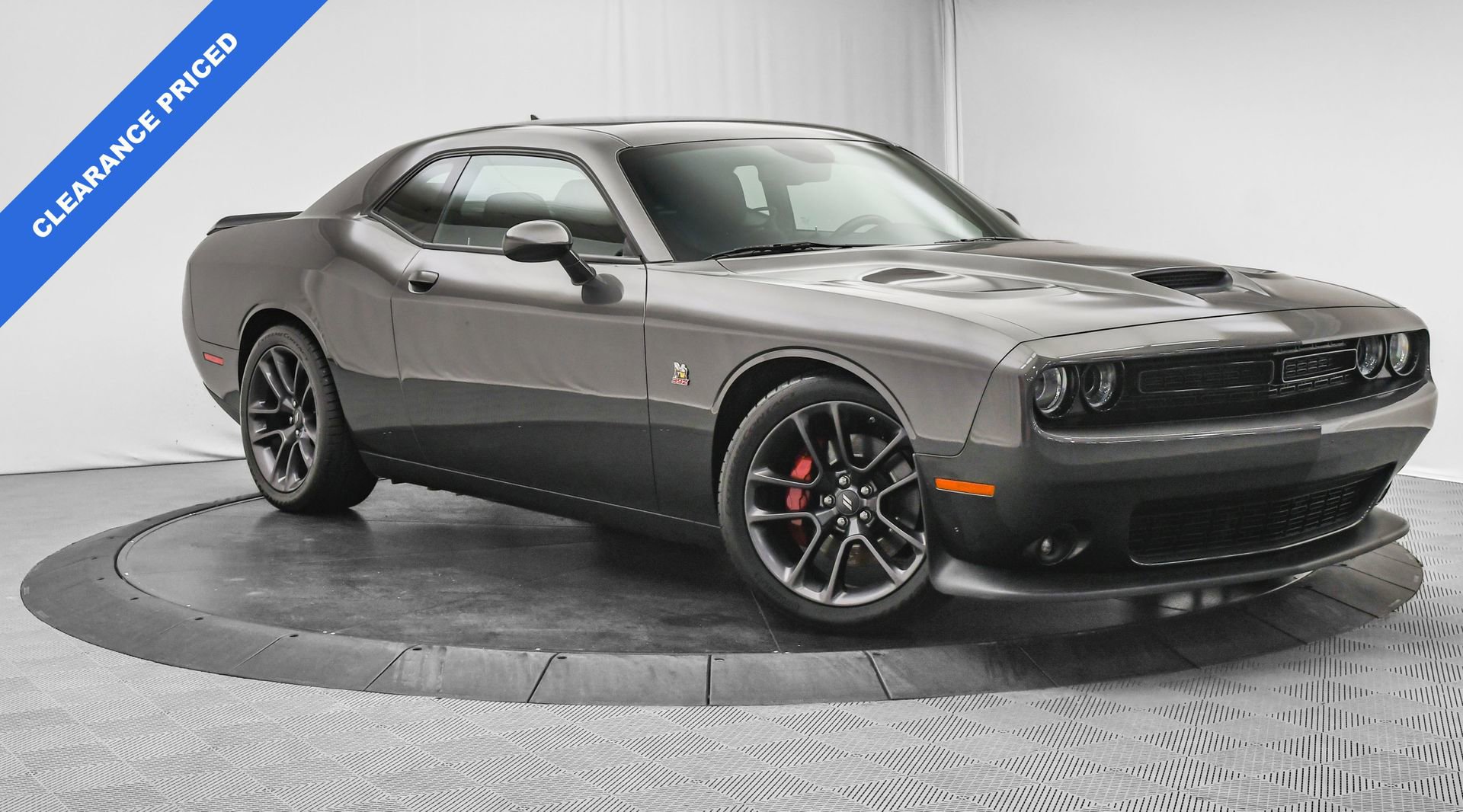Used 2023 Dodge Challenger R/T Scat Pack image 1