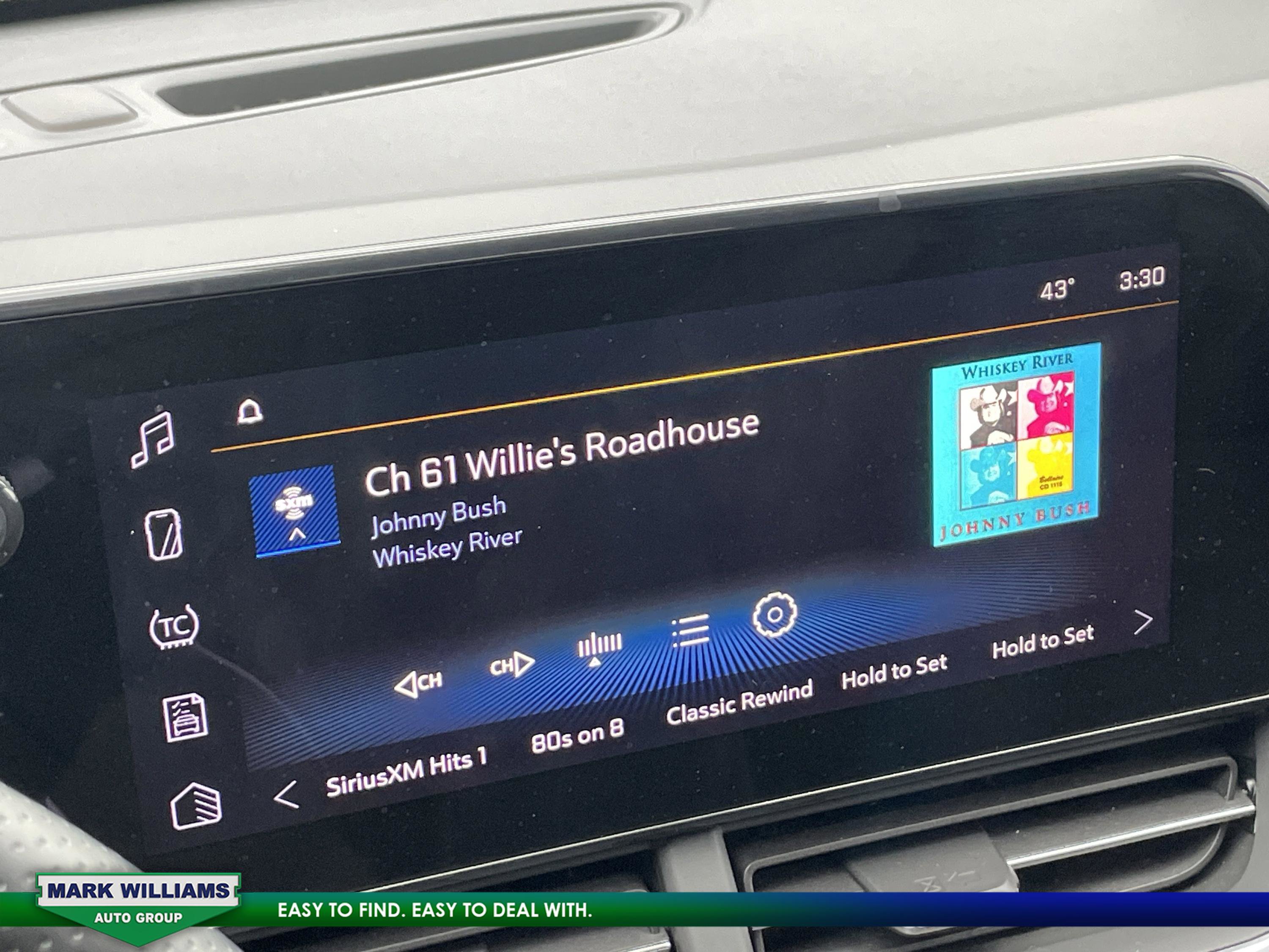 Used 2024 Chevrolet Trax RS image 21