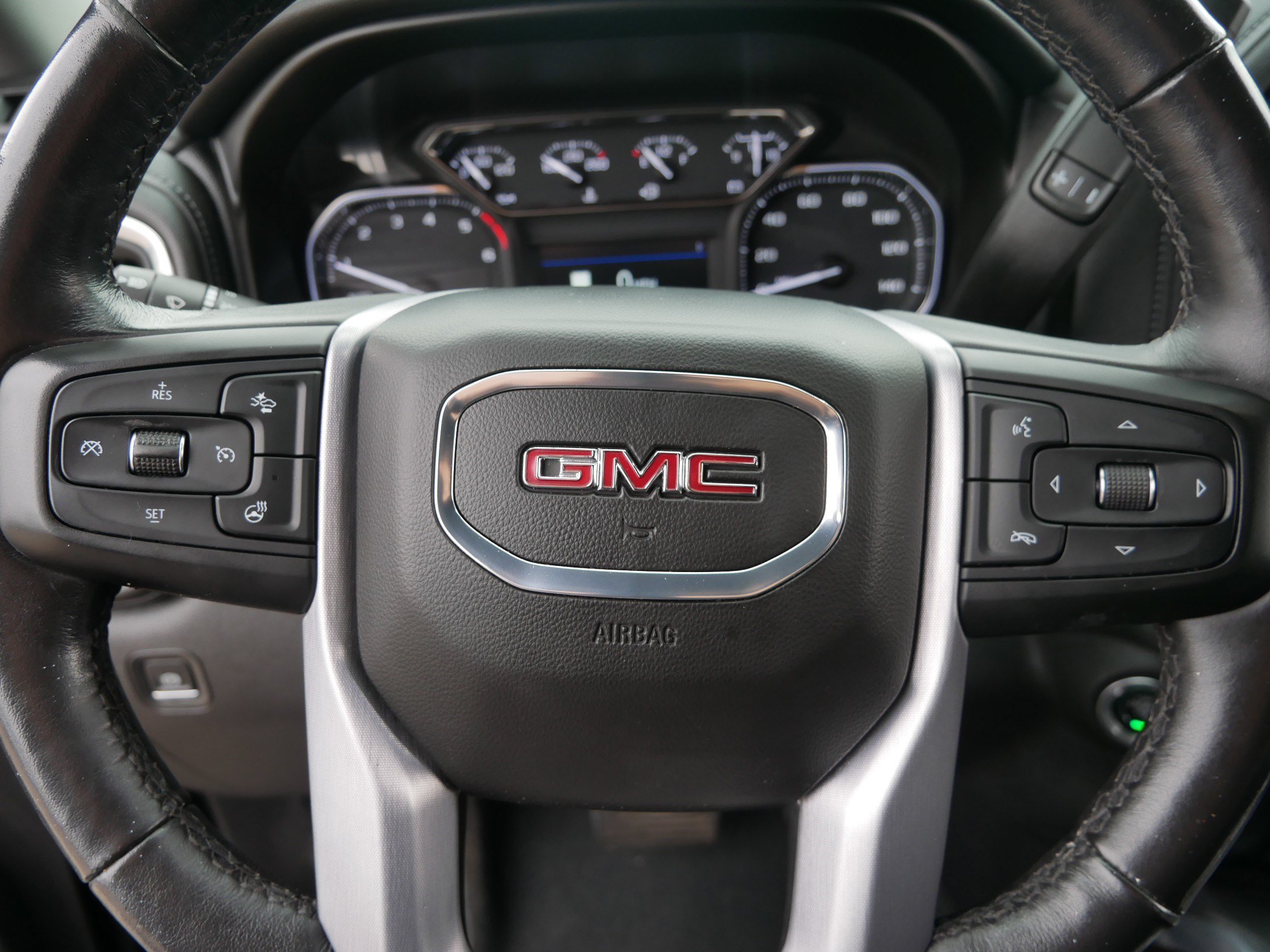 Used 2021 GMC Sierra 1500 SLT w/ SLT Premium Plus Package AWD/4WD image 25