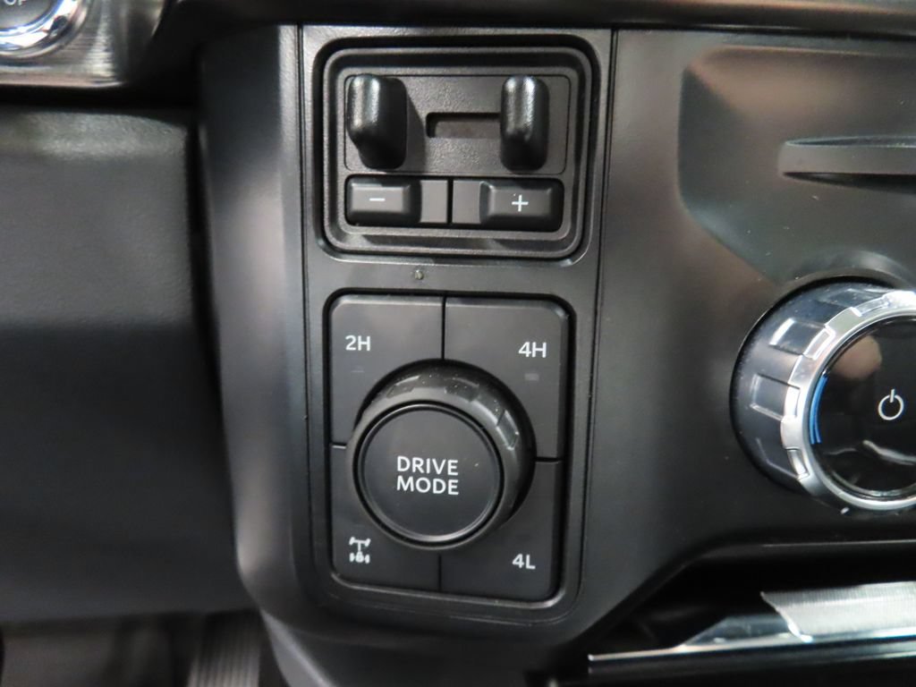 Used 2024 Ford F250 Lariat w/ Lariat Ultimate Package AWD/4WD image 73