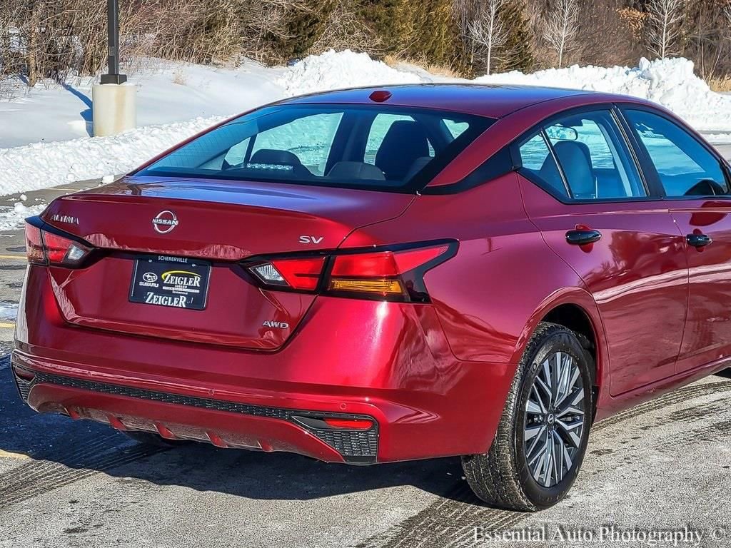 Used 2024 Nissan Altima 2.5 SV image 6