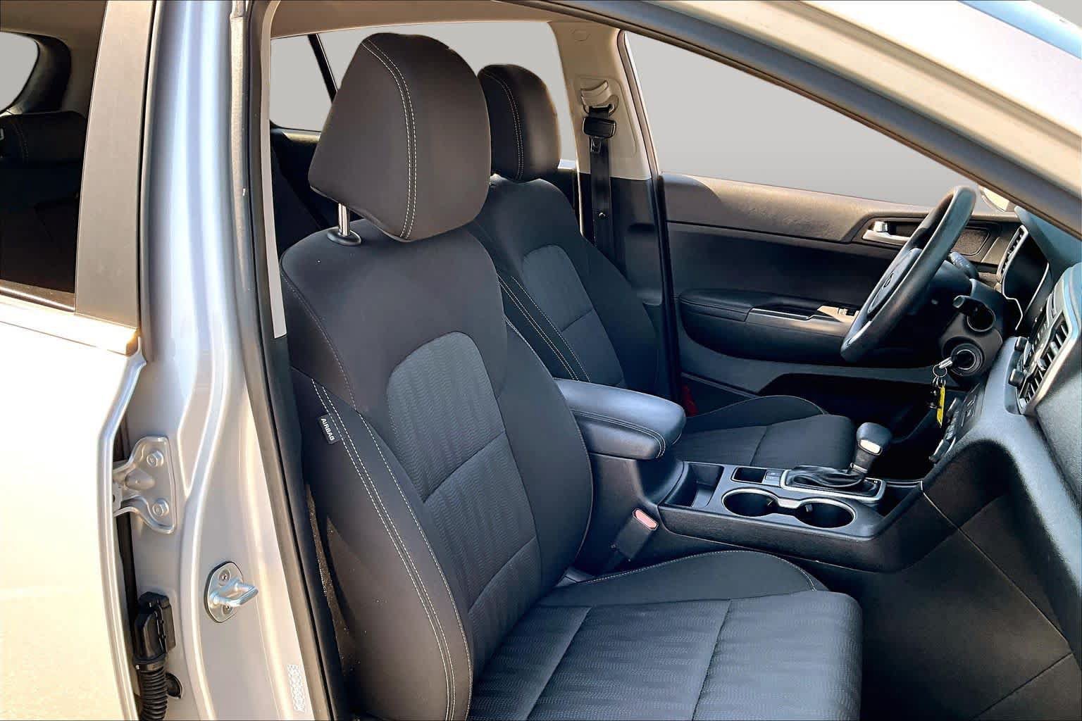 Used 2017 Kia Sportage LX FWD image 9