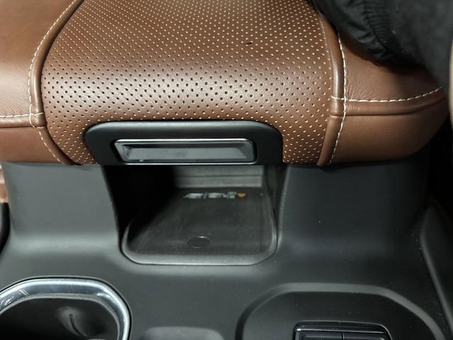 Used 2025 GMC Sierra 1500 Denali Ultimate image 28