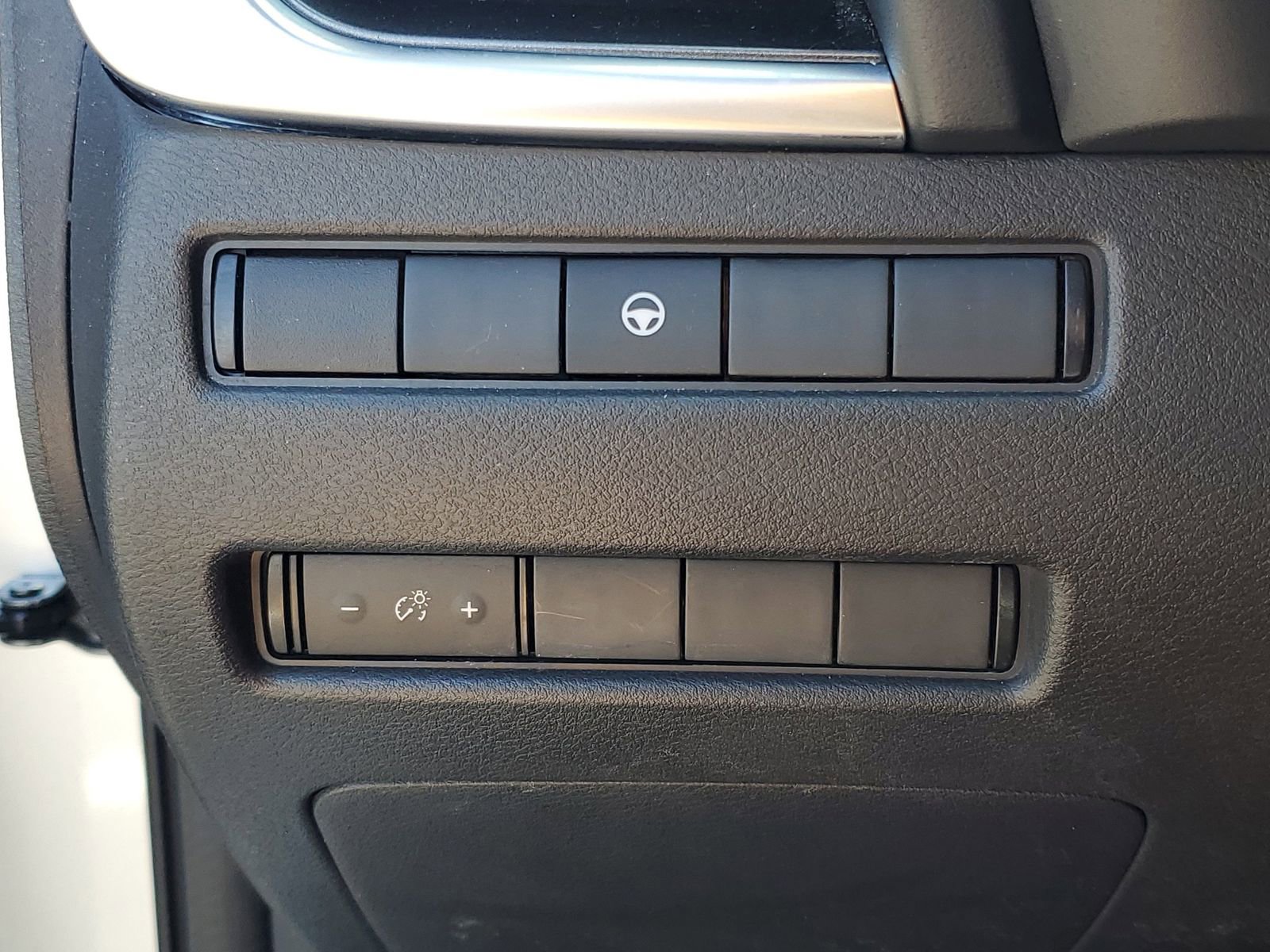 Used 2023 Nissan Rogue SV AWD/4WD image 20