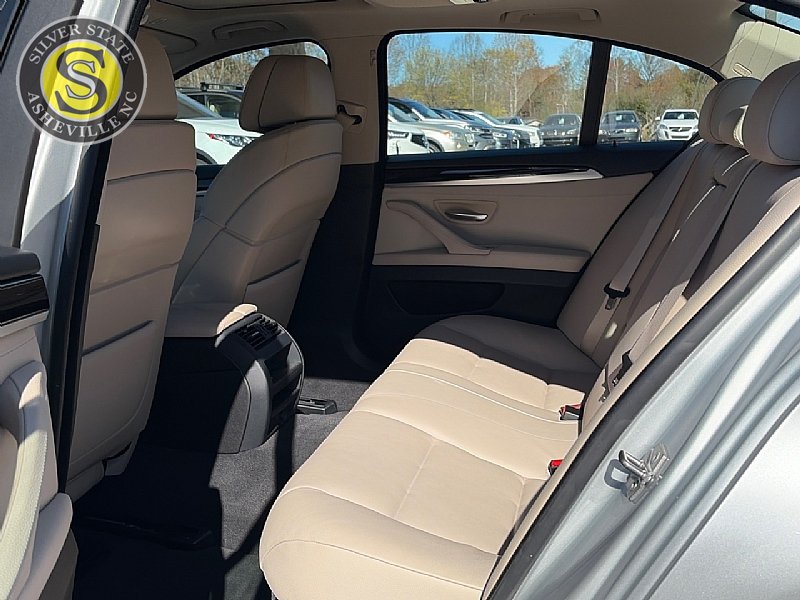 Used 2011 BMW 535i Sedan RWD image 13