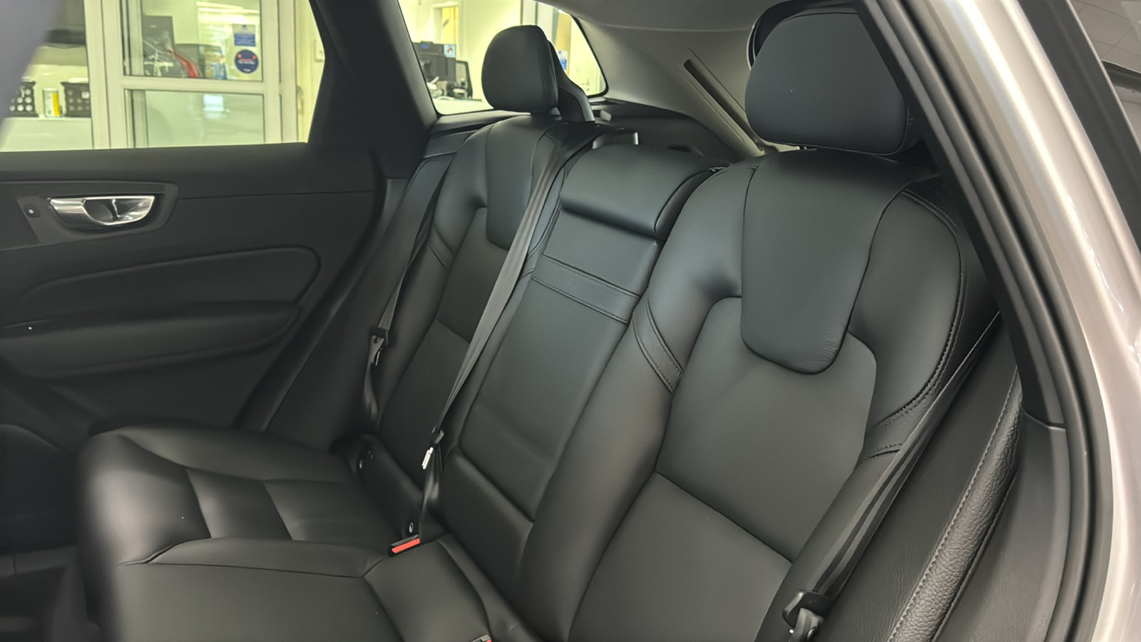 Used 2019 Volvo XC60 T5 Inscription w/ Protection Package Premier AWD/4WD image 26