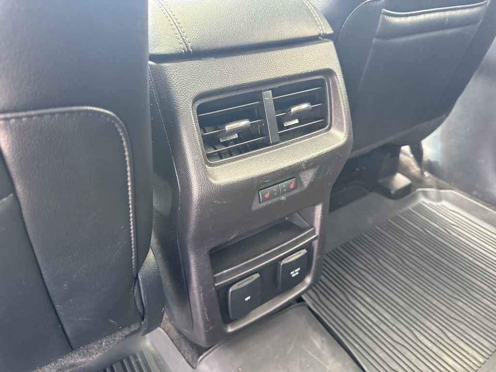 Used 2018 Ford Edge Titanium w/ Equipment Group 302A image 14