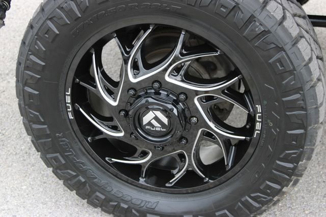 Used 2024 GMC Sierra 3500 Denali w/ Denali Reserve Package AWD/4WD image 17