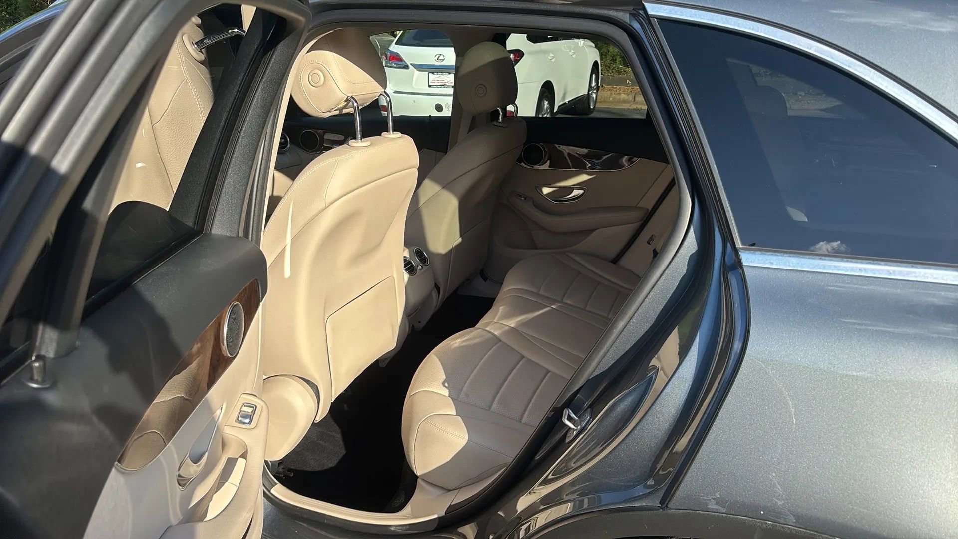 Used 2018 Mercedes-Benz GLC 300 image 17