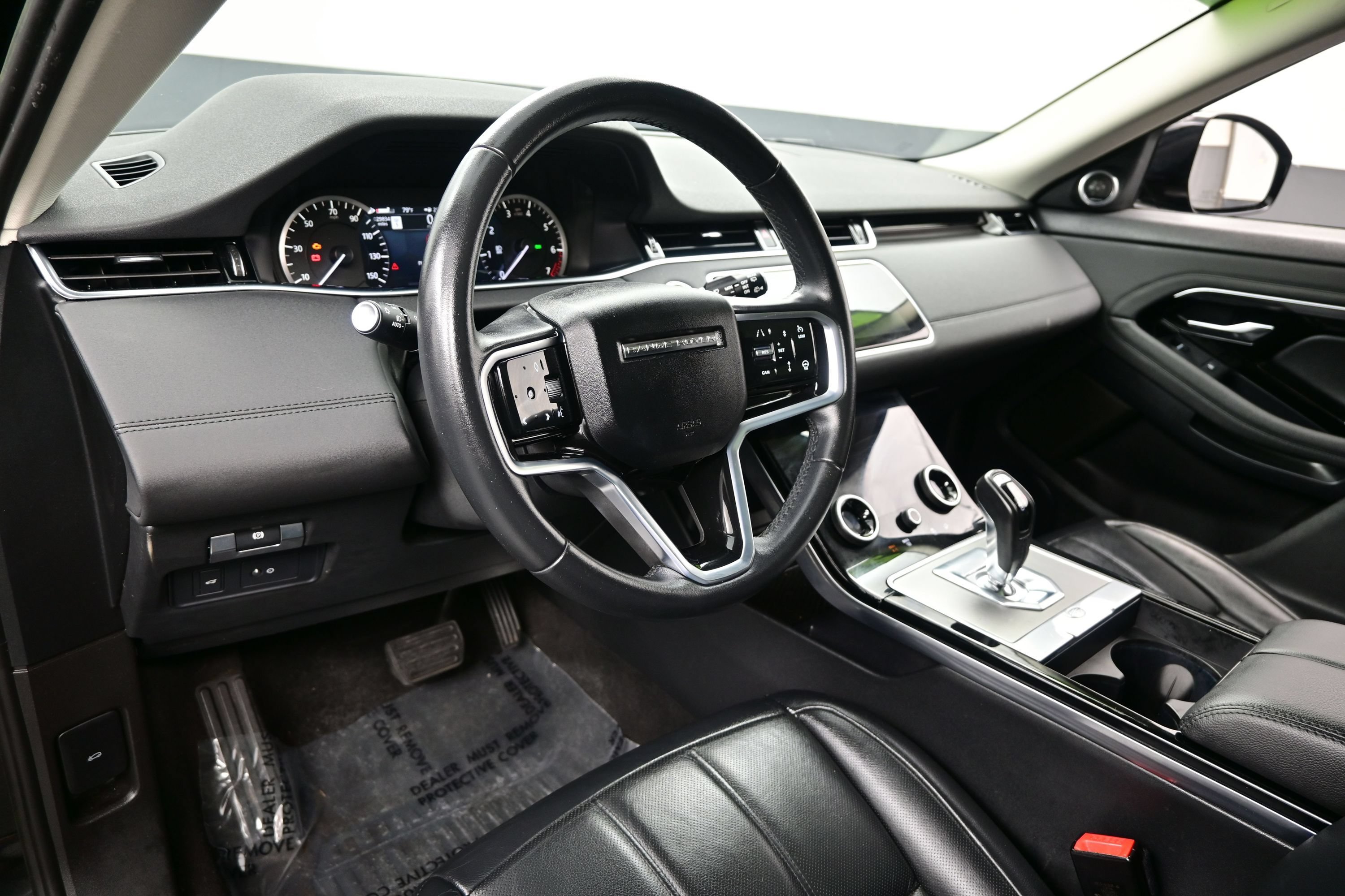 Used 2023 Land Rover Range Rover Evoque SE AWD/4WD image 13