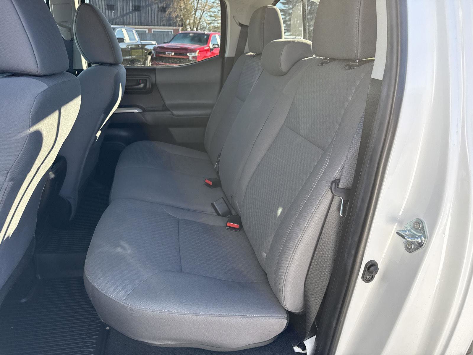 Used 2022 Toyota Tacoma SR5 image 14