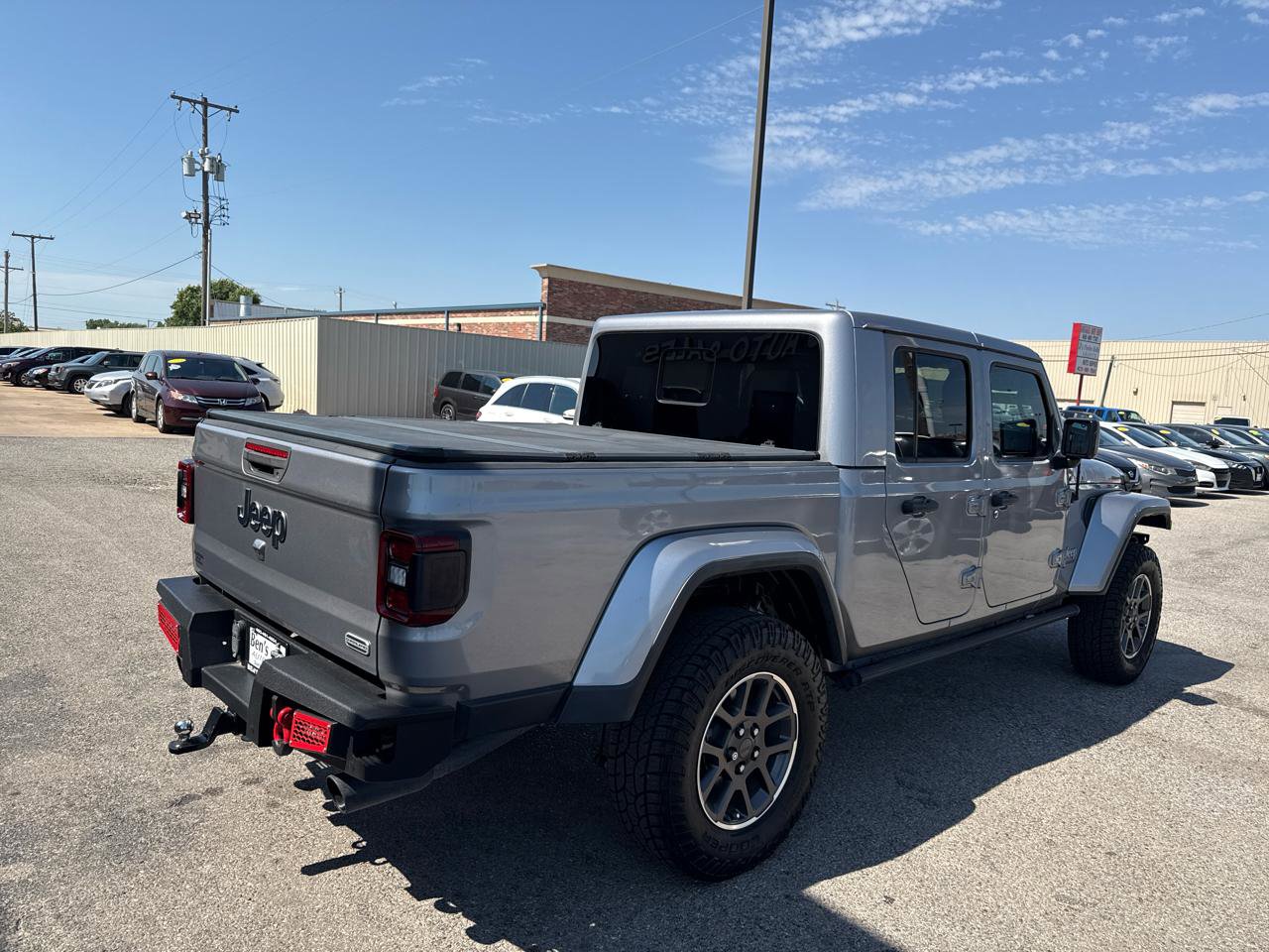 Used 2020 Jeep Gladiator Overland AWD/4WD image 7