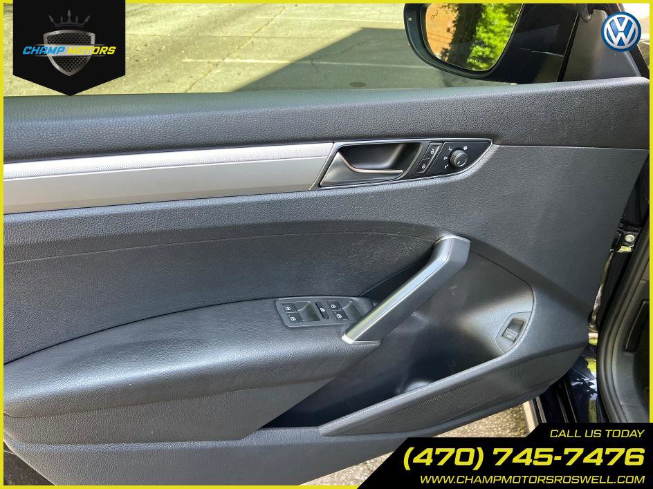 Used 2018 Volkswagen Passat 2.0T S image 16