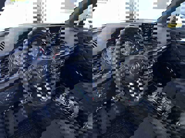 Used 2022 Audi SQ5 Premium w/ Convenience Package image 11