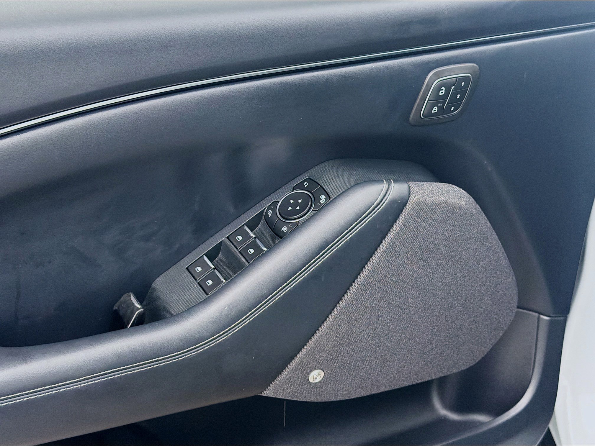Used 2021 Ford Mustang Mach-E Premium RWD image 15