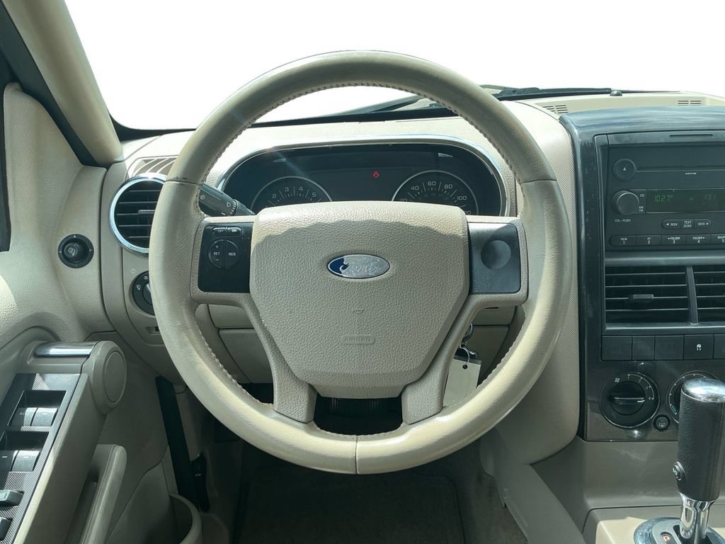 Used 2006 Ford Explorer XLT RWD image 18