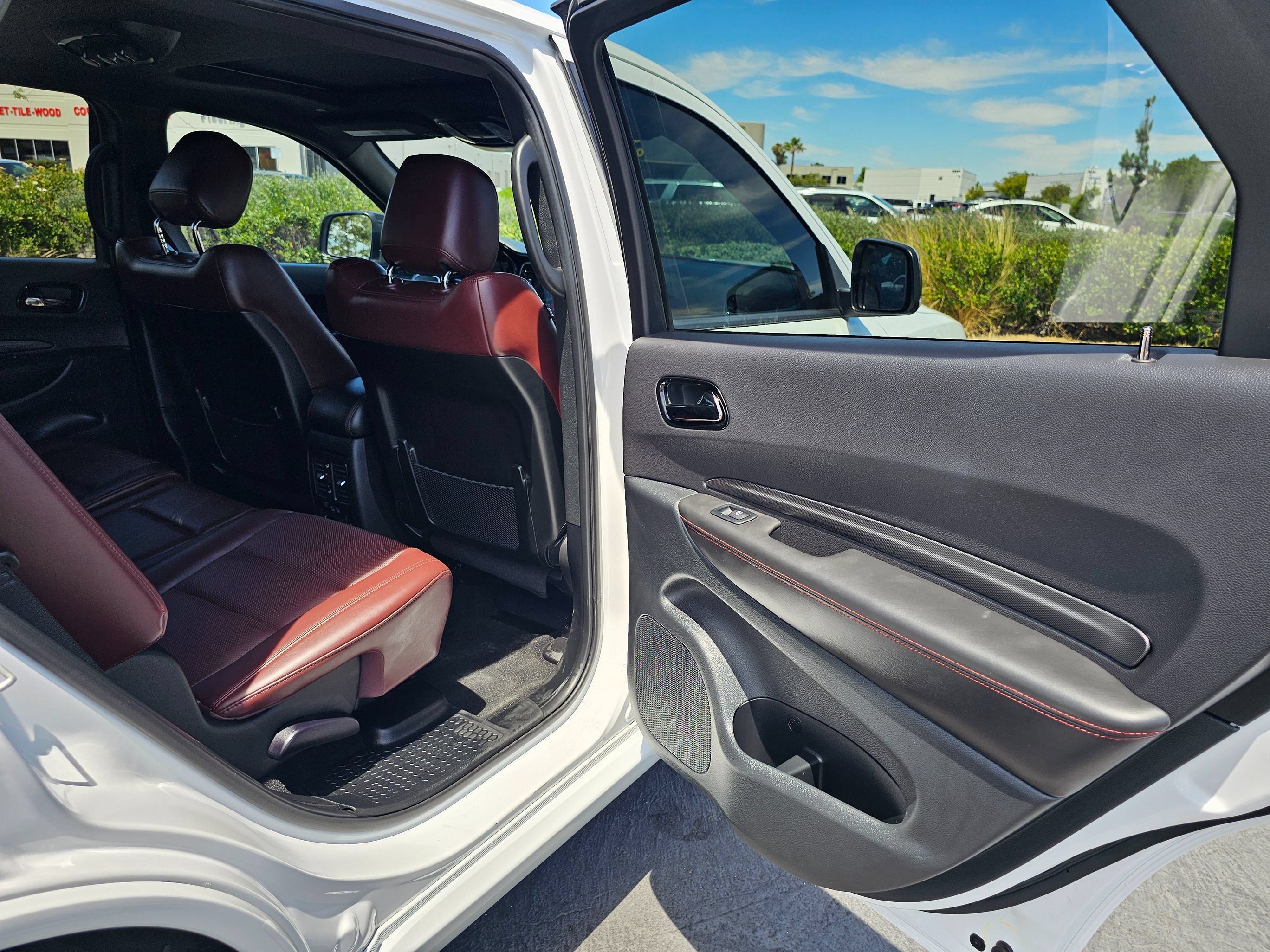 Used 2024 Dodge Durango GT RWD image 30