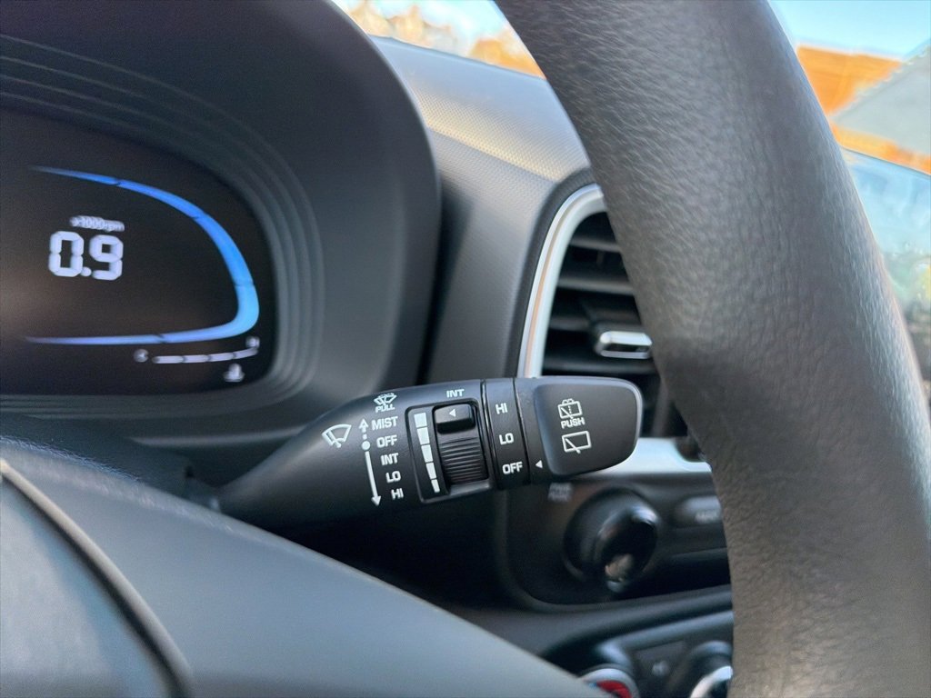 New 2026 Hyundai Venue SE image 30