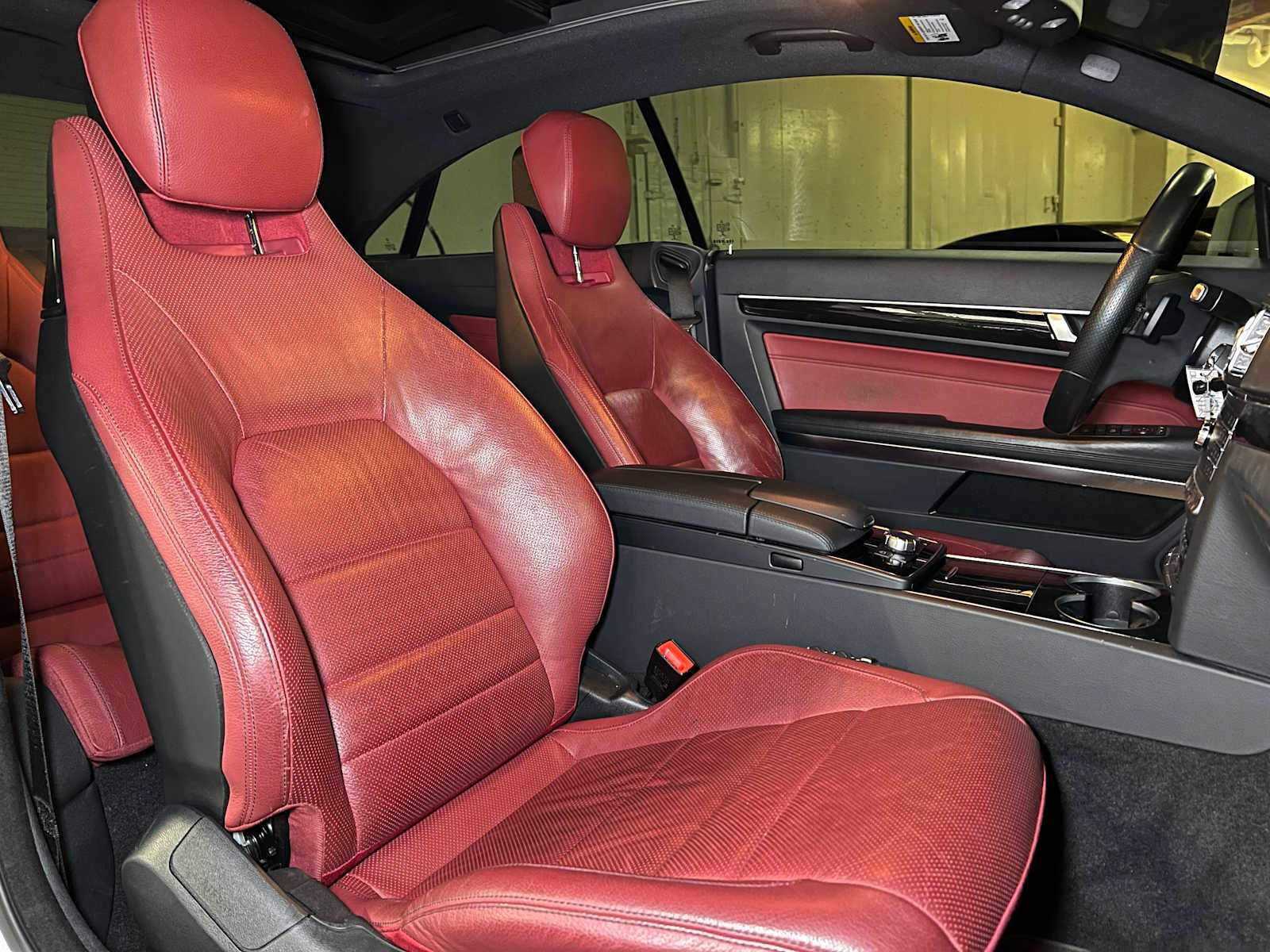 Used 2017 Mercedes-Benz E 400 4MATIC Coupe image 13