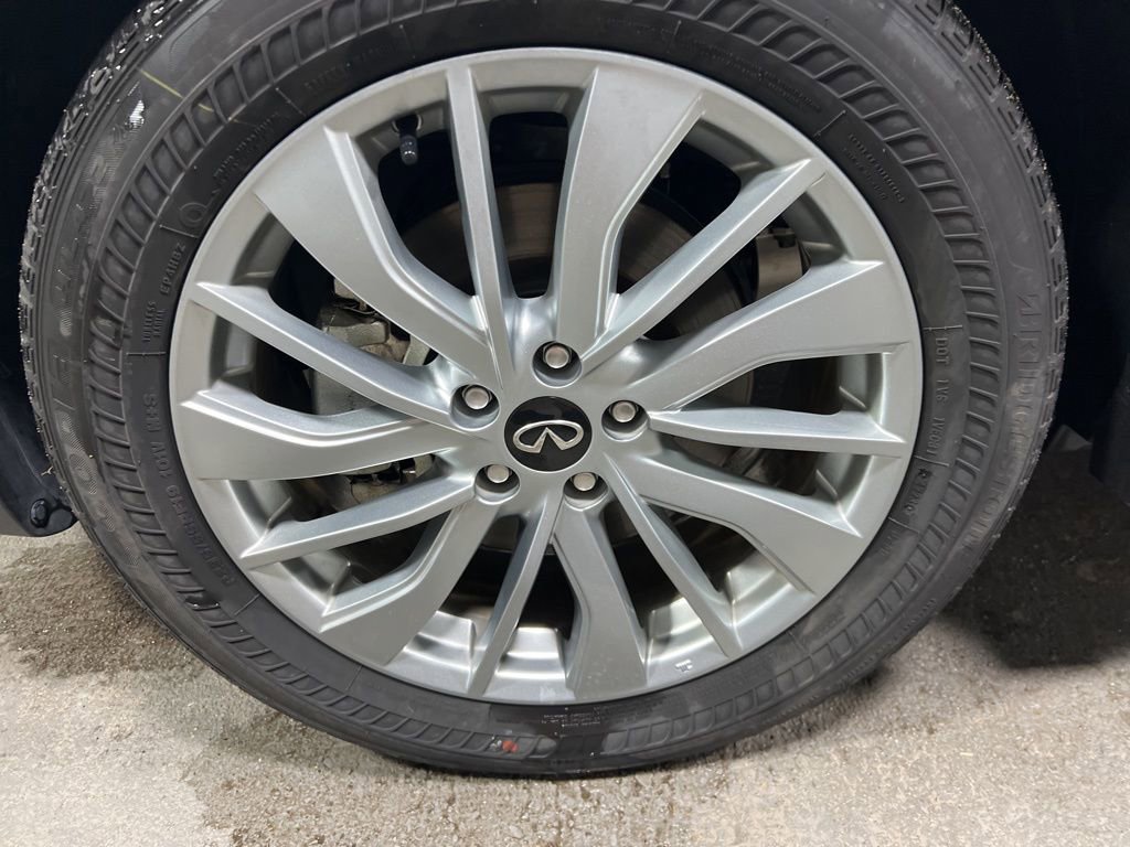 Used 2024 INFINITI QX50 Luxe image 42