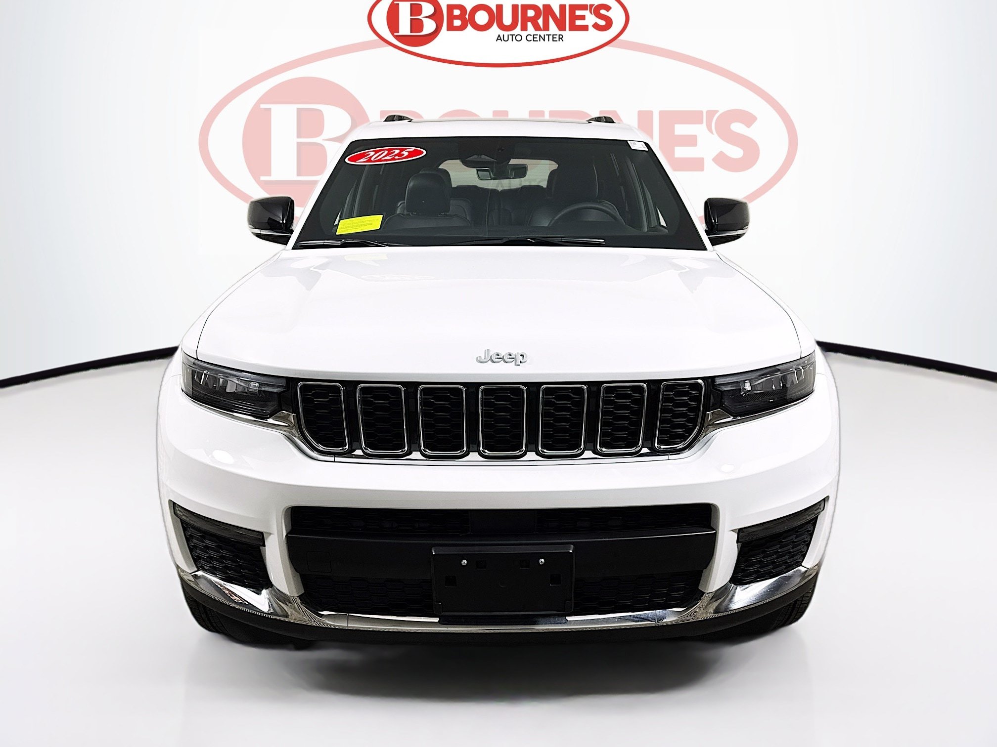 Used 2025 Jeep Grand Cherokee L Limited AWD/4WD image 6