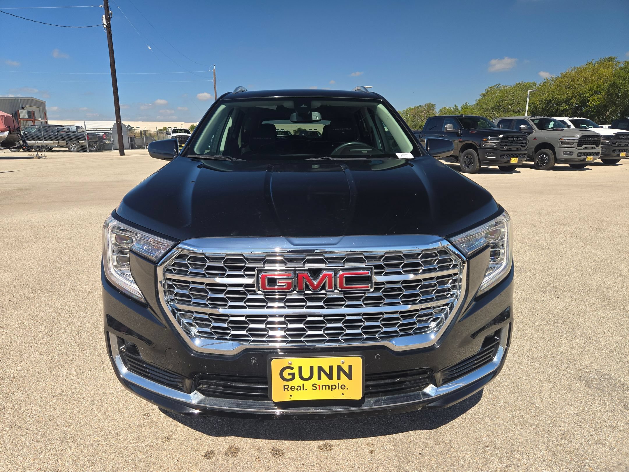Used 2023 GMC Terrain Denali AWD/4WD image 8