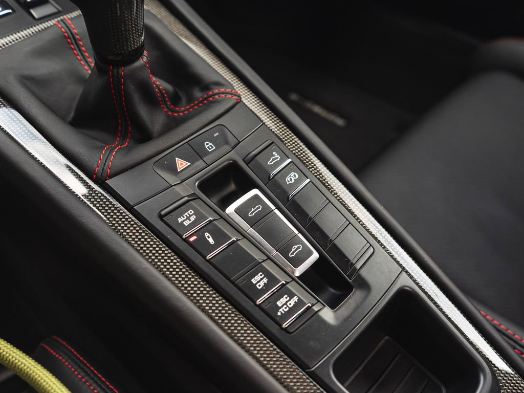 Used 2019 Porsche 911 Speedster image 29