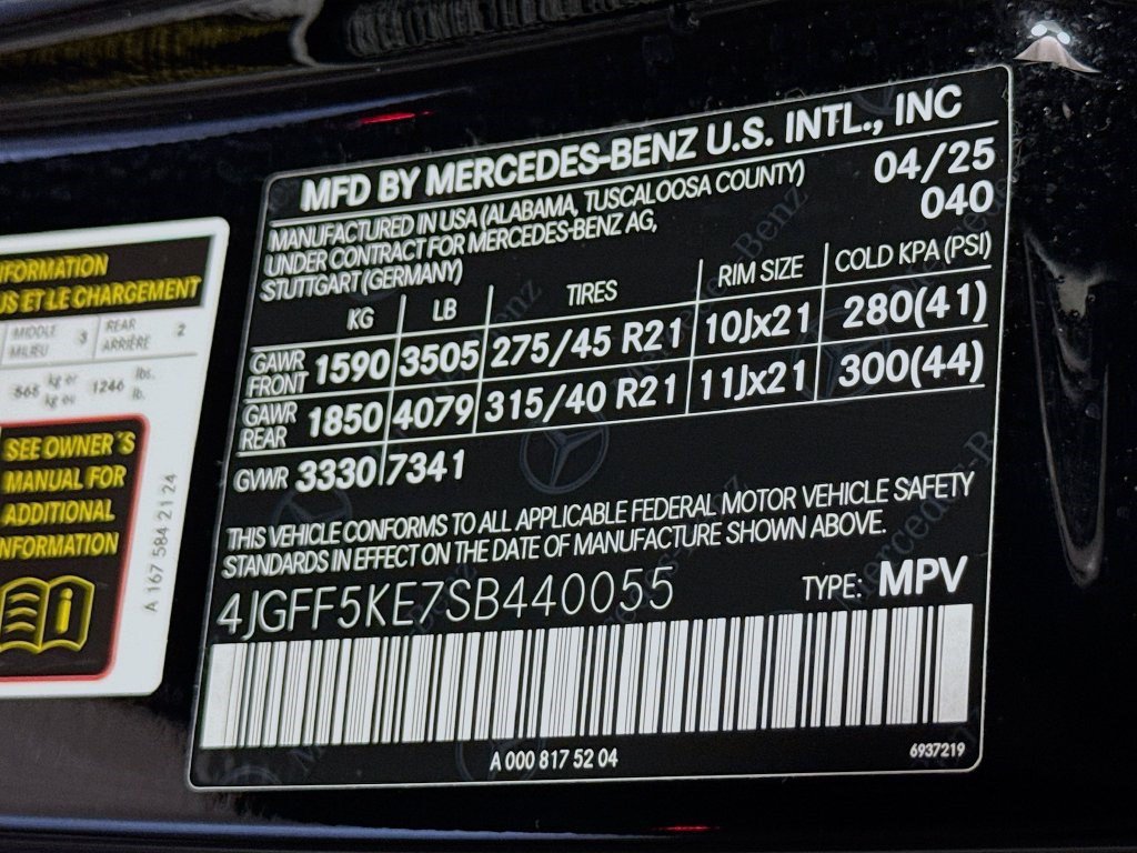 Used 2025 Mercedes-Benz GLS 450 4MATIC image 39