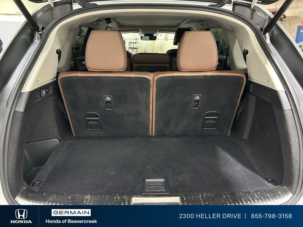 Used 2024 Acura MDX SH-AWD w/ Advance Package image 30