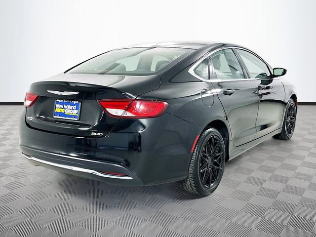 Used 2016 Chrysler 200 Limited image 7