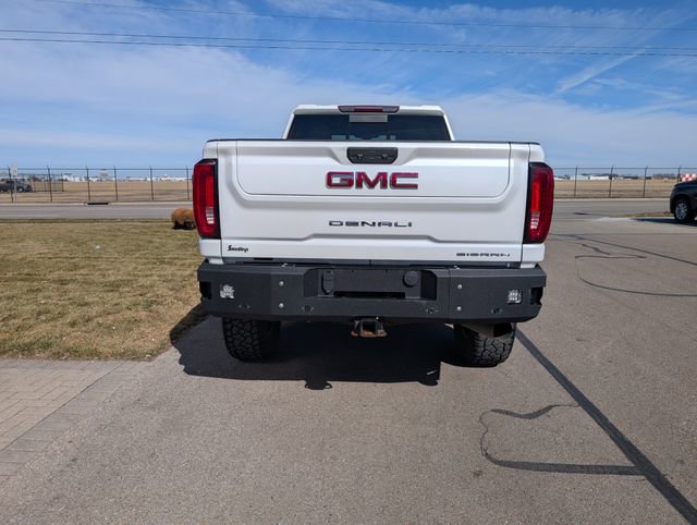 Used 2020 GMC Sierra 3500 Denali AWD/4WD image 8