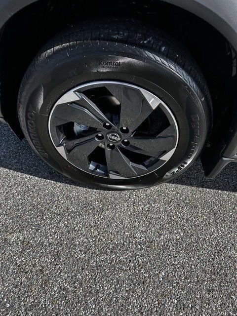 New 2026 Nissan Rogue SV w/ Cold Weather Package image 17