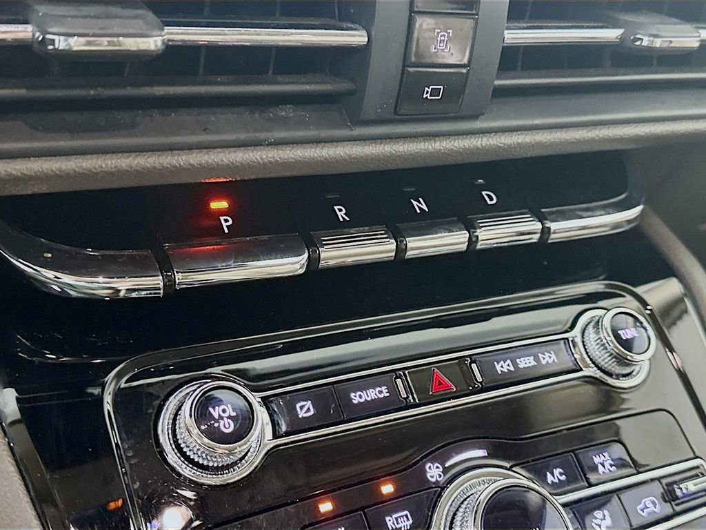 Used 2021 Lincoln Corsair FWD image 16