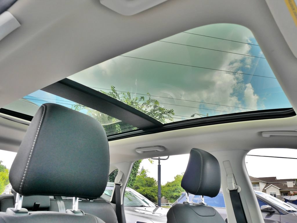 Used 2023 Ford Edge SEL w/ Convenience Package AWD/4WD image 15
