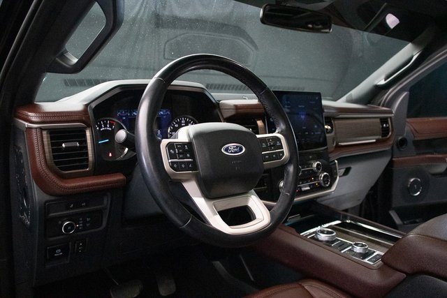 Used 2022 Ford Expedition Limited image 26