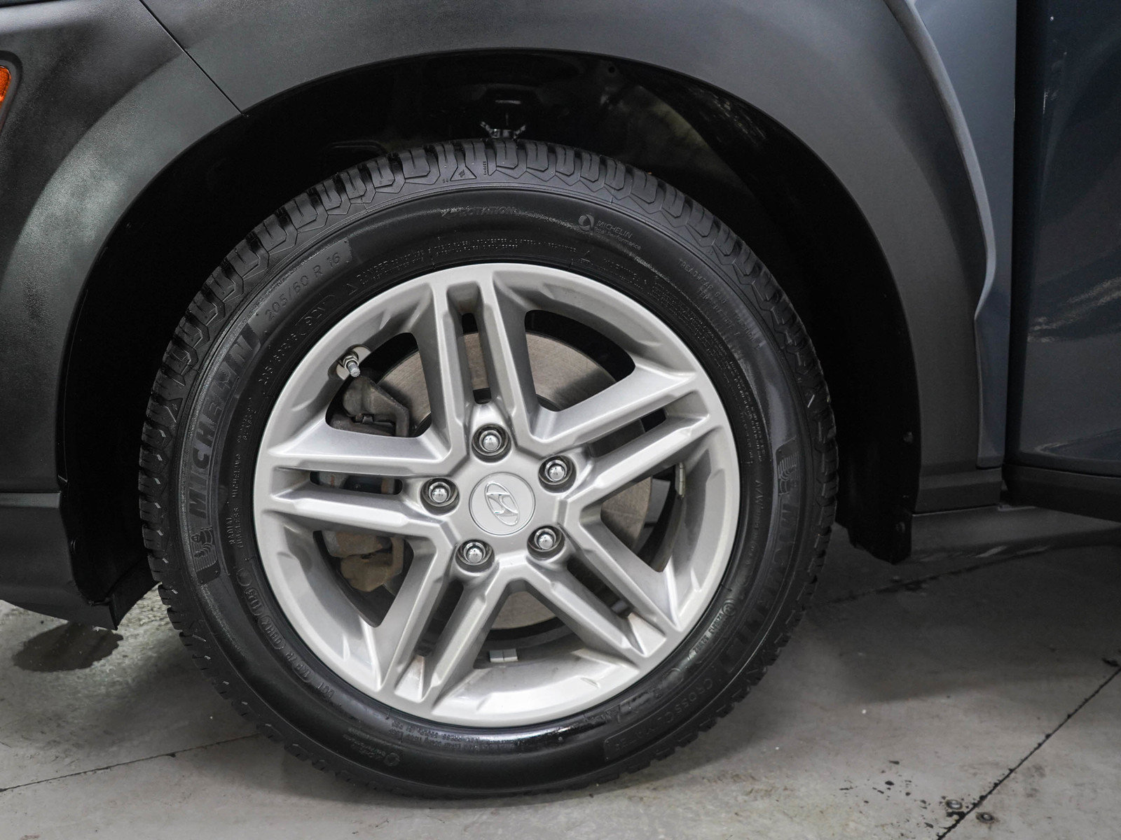 Used 2018 Hyundai Kona SE AWD/4WD image 28