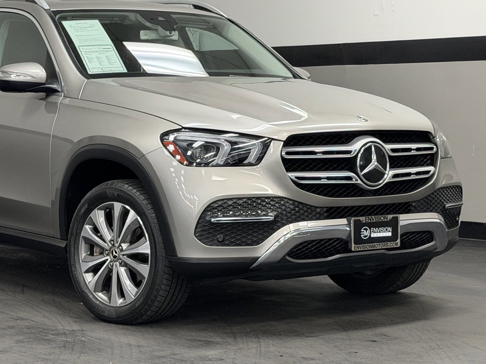 Used 2020 Mercedes-Benz GLE 350 4MATIC image 3