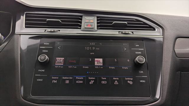 Used 2022 Volkswagen Tiguan SE image 31