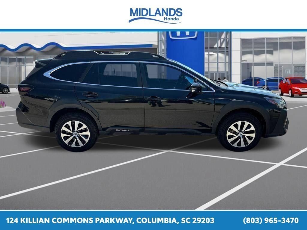 Used 2024 Subaru Outback Premium AWD/4WD image 19