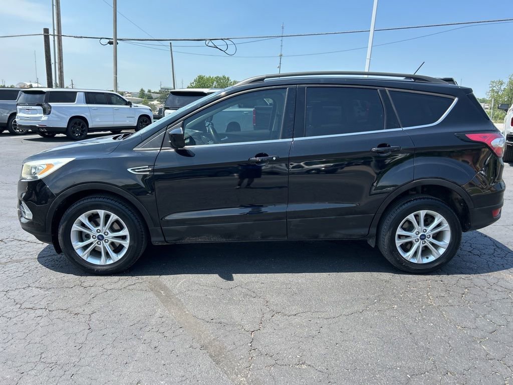 Used 2018 Ford Escape SEL FWD image 8