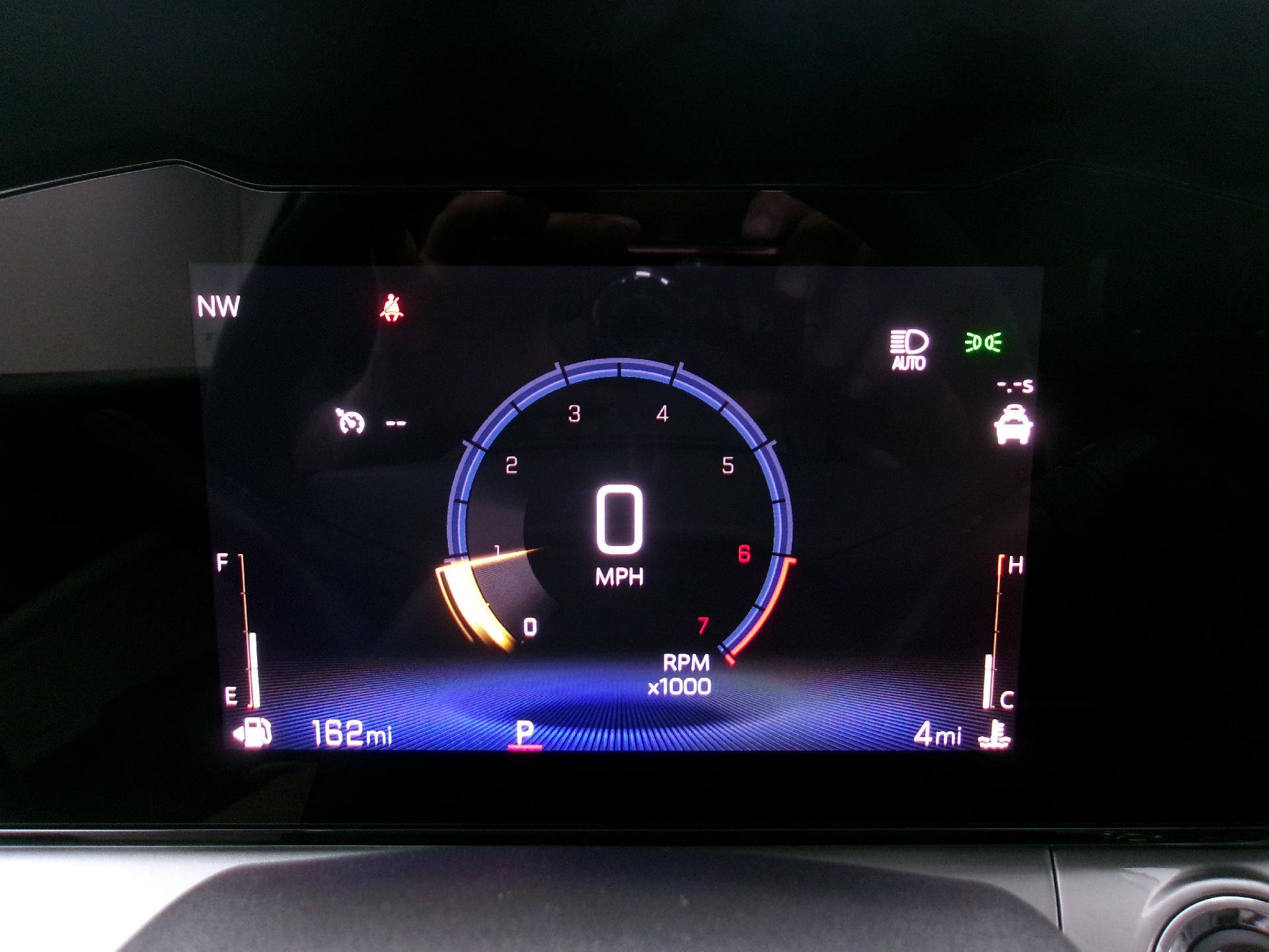 New 2026 Chevrolet Trax LT w/ LT Convenience Package FWD image 7