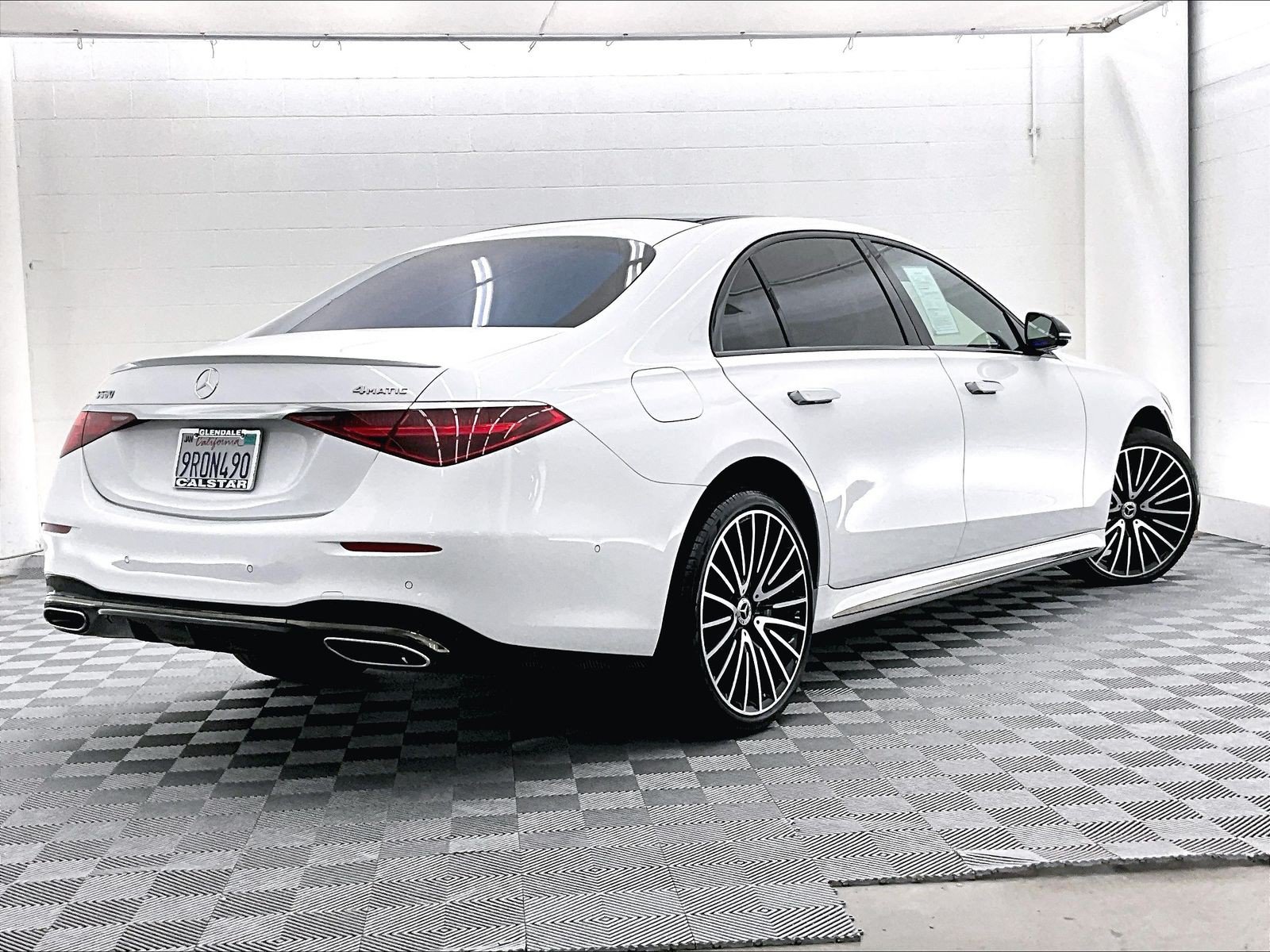 Certified 2024 Mercedes-Benz S 580 4MATIC Sedan image 11