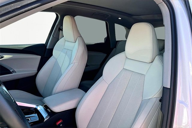 Used 2025 Audi Q5 Premium Plus w/ Premium Plus image 27