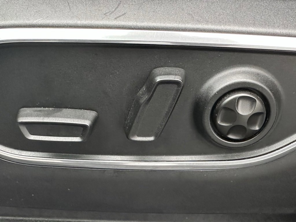 Used 2023 Jeep Wagoneer L Series II image 23