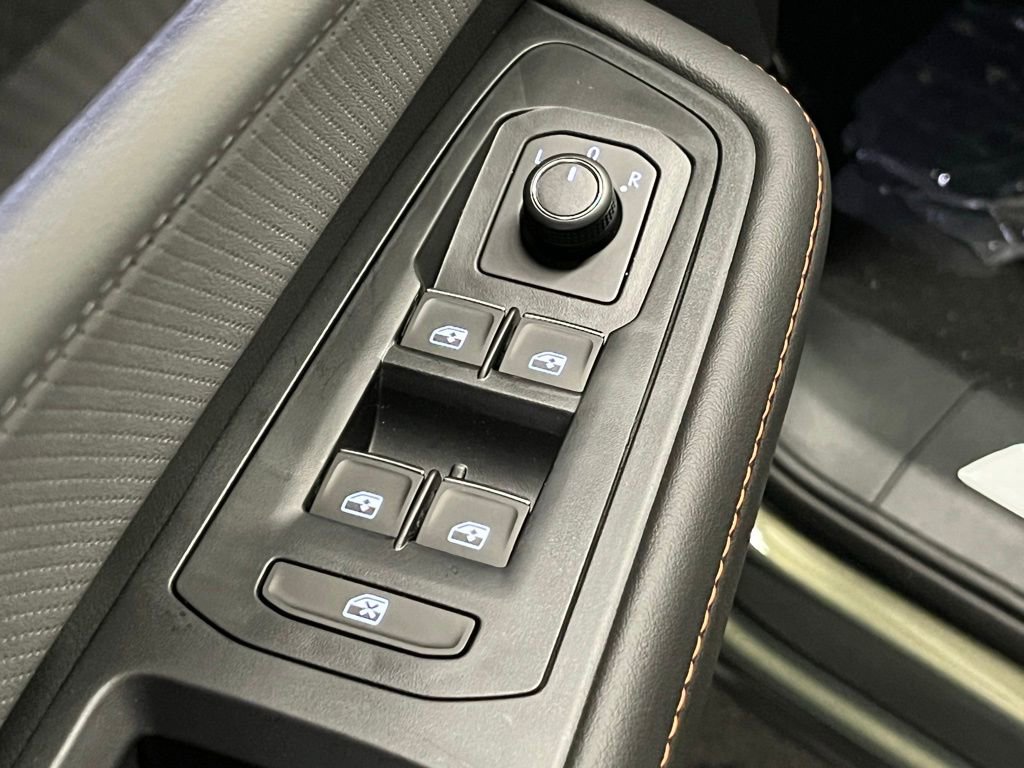 New 2026 Volkswagen Atlas Peak Edition image 18