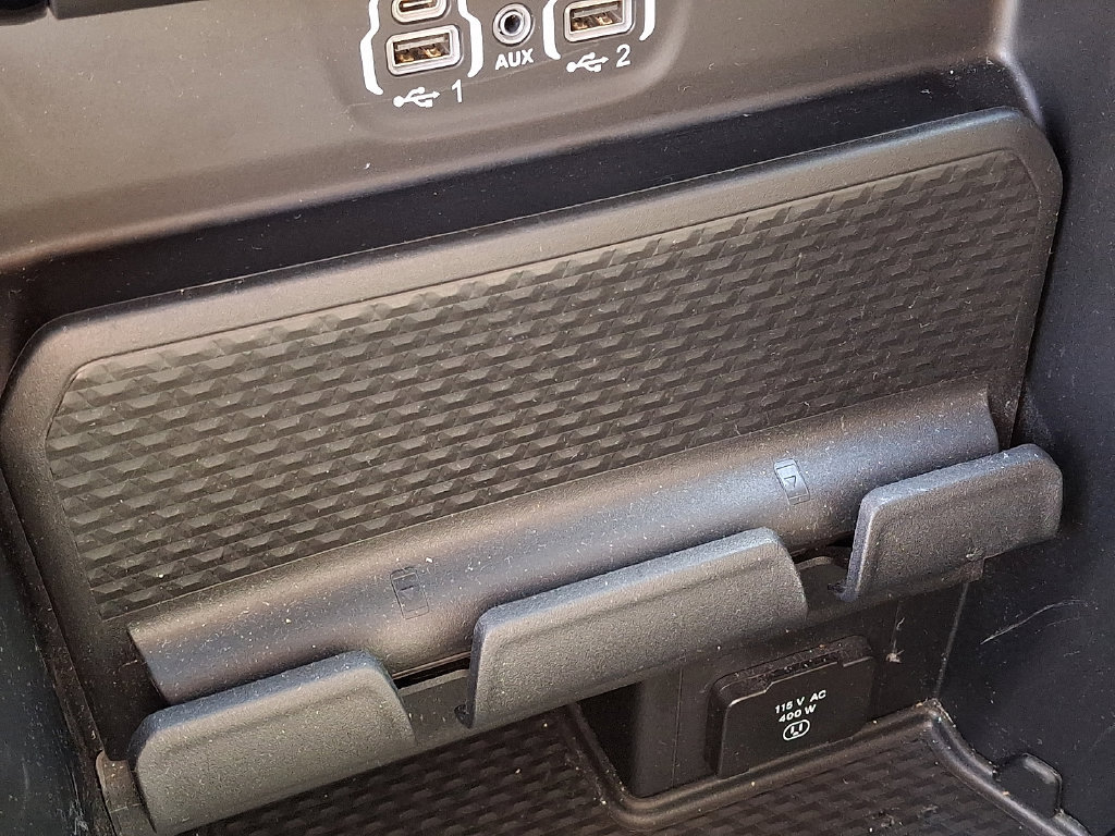Used 2024 RAM 1500 Laramie AWD/4WD image 24